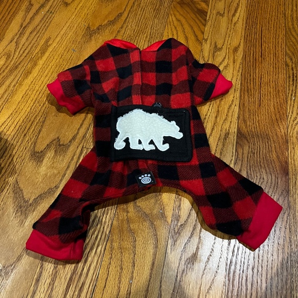 Unlisted Other - 6 piece Small Clothes Bundle